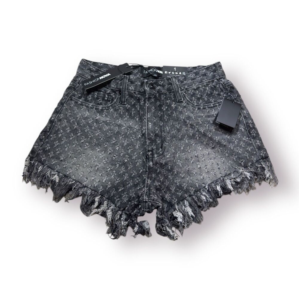 Fashion Nova Hold Up Distressed Denim Shorts Black/Gray Size 1 Extra‎ Small